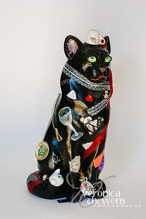 4 China Closet Cat (2)