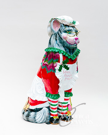 #18 Mrs. Santa Paws (2)