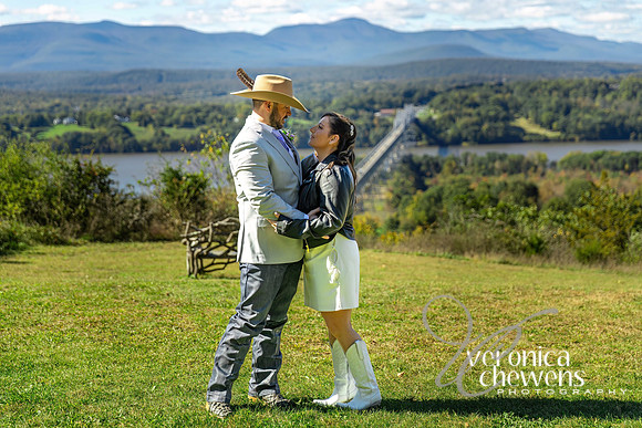 Amanda-Matt_0223