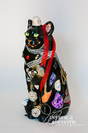 4 China Closet Cat (3)